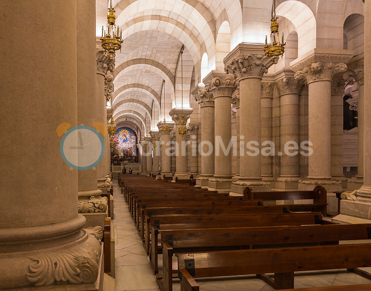 Horarios de Misas en la La Cripta Parroquia de la Catedral Almudena Madrid centro