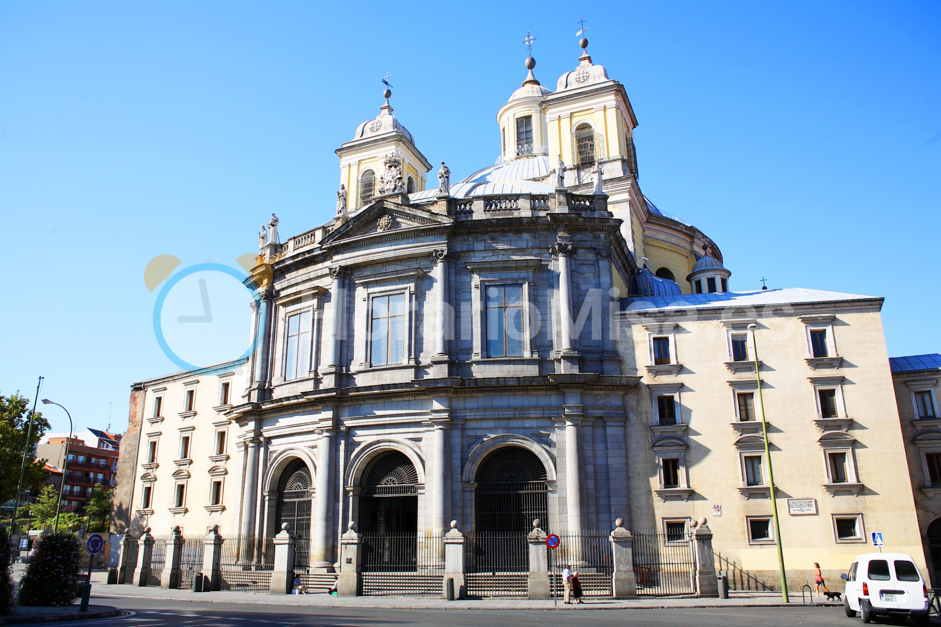 Horarios de Misas en la Real Basílica de San Francisco el Grande Madrid Centro